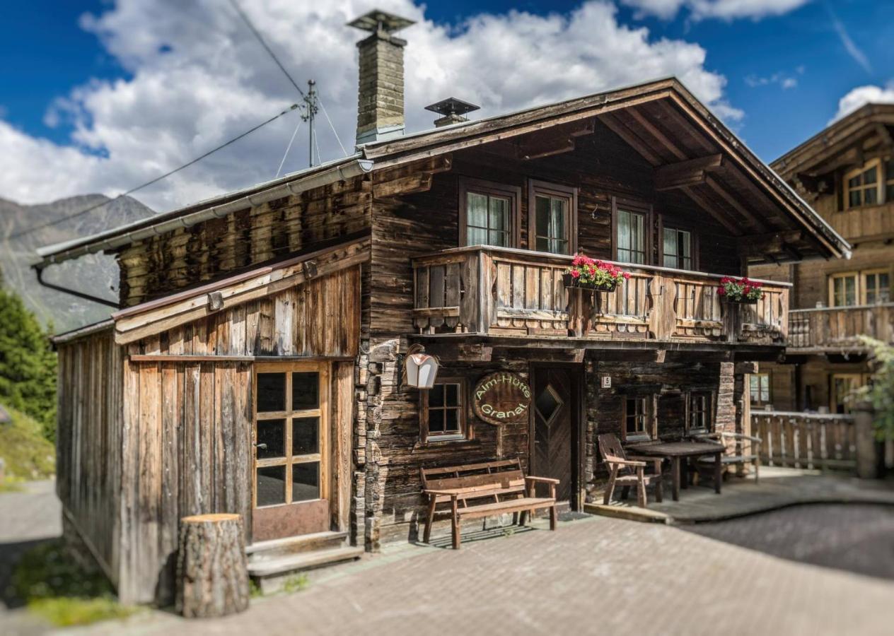 Hotel Silbertal - Almhuetten เซิลเดน ภายนอก รูปภาพ
