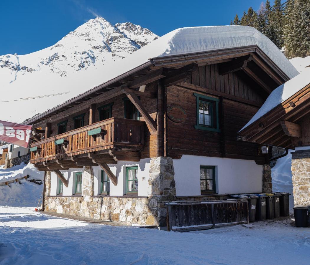 Hotel Silbertal - Almhuetten เซิลเดน ภายนอก รูปภาพ