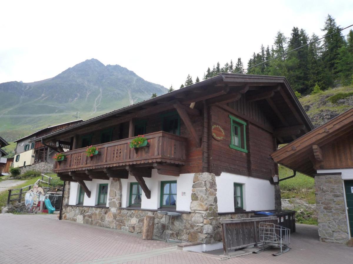 Hotel Silbertal - Almhuetten เซิลเดน ภายนอก รูปภาพ