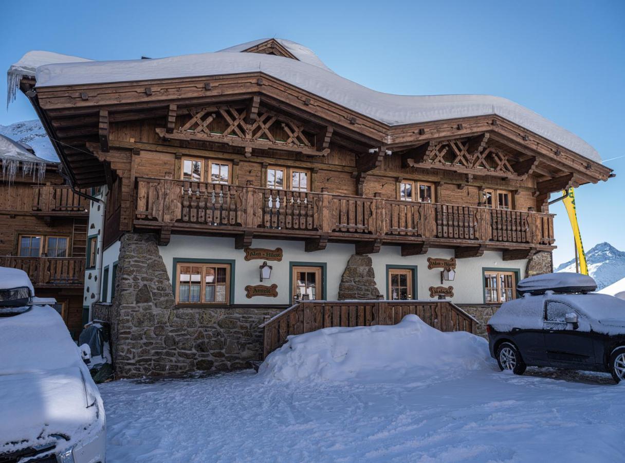 Hotel Silbertal - Almhuetten เซิลเดน ภายนอก รูปภาพ