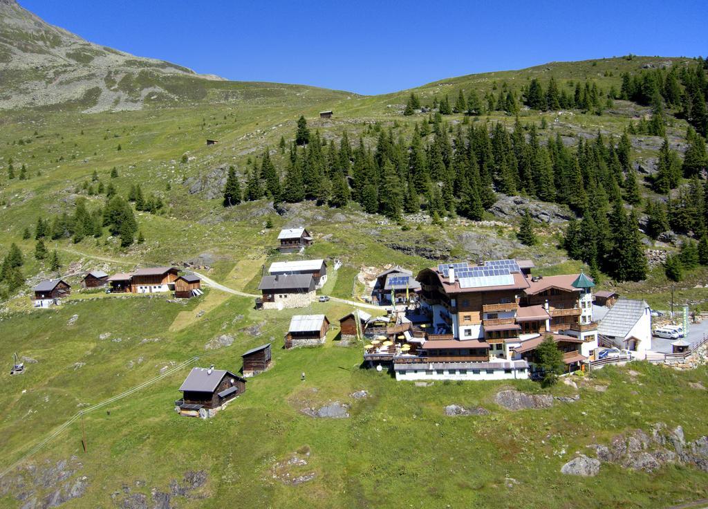 Hotel Silbertal - Almhuetten เซิลเดน ห้อง รูปภาพ